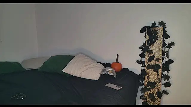 JackDesFeux online show from October 4, 3:15 am