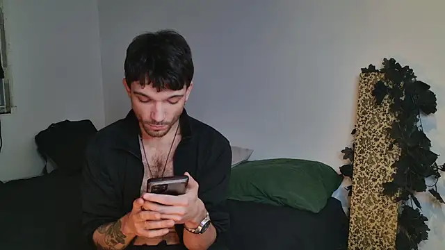 JackDesFeux online show from November 26, 5:30 am