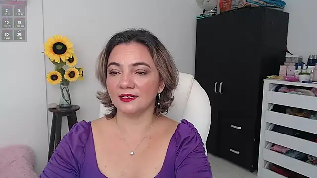 ana milf online show from December 21, 12:27 pm