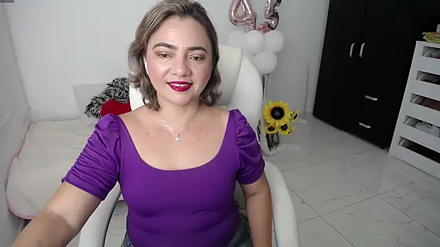 ana milf online show from January 28, 11:17 am