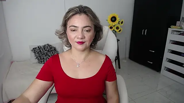 ana milf online show from February 6, 11:54 am