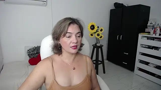 ana milf online show from March 13, 7:17 pm
