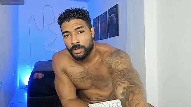 Snapshot of Xander_Str0ng chatting on October 17, 1:14 pm Xander Str0ng online show from October 17, 1:14 pm