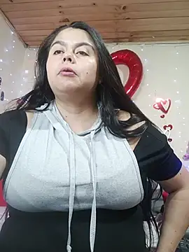 Snapshot of celestehot707rs chatting on April 24, 12:24 am celestehot707rs online show from April 24, 12:24 am