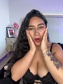 serenna se online show from March 26, 8:25 pm