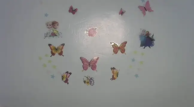 Snapshot of laetitia_ chatting on March 4, 2:17 am laetitia online show from March 4, 2:17 am