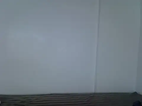 Snapshot of laetitia_ chatting on November 5, 2:06 pm laetitia online show from November 5, 2:06 pm