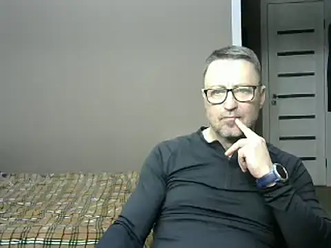 HarrySnake online show from February 5, 3:20 pm