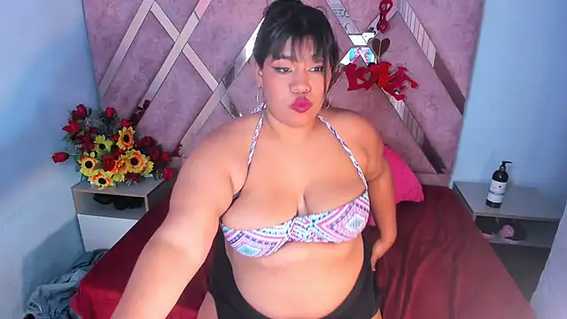 Snapshot of chanel_hot_001 chatting on February 25, 2:33 pm chanel hot 001 online show from February 25, 2:33 pm