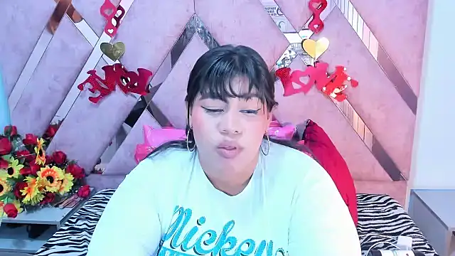 Snapshot of chanel_hot_001 chatting on March 2, 7:43 am chanel hot 001 online show from March 2, 7:43 am