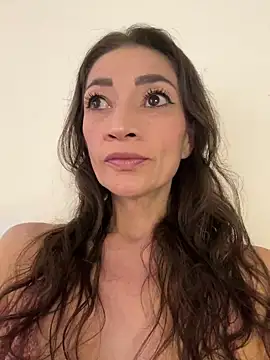 Yulia sx online show from February 21, 4:48 pm