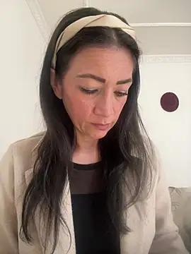 Yulia sx online show from May 28, 7:22 pm