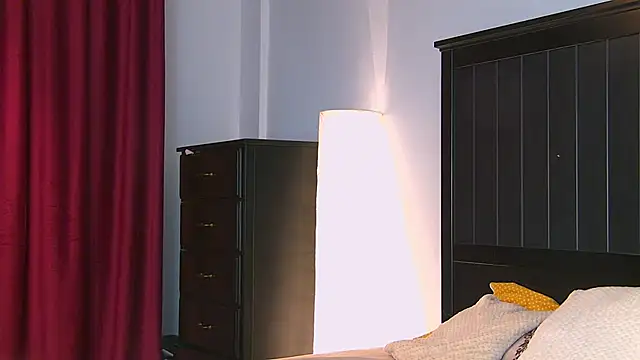 Snapshot of Yanira_Muslim chatting on September 19, 4:25 am Yanira Muslim online show from September 19, 4:25 am