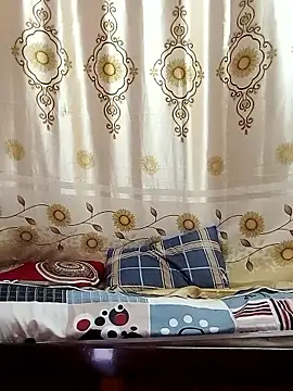 NgocQuyen2K online show from January 14, 10:14 pm