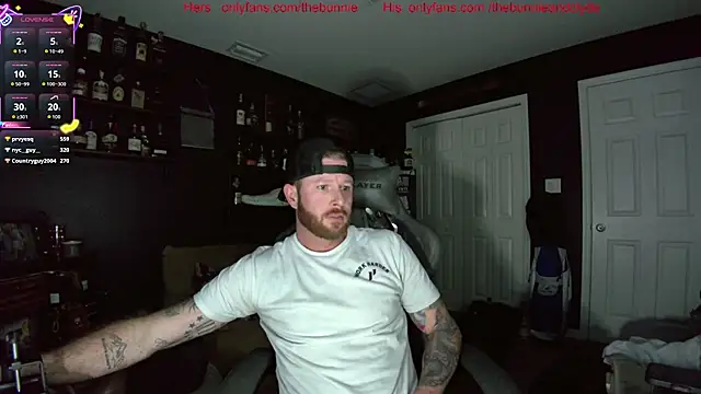 chillinthemosttt online show from November 7, 4:01 am