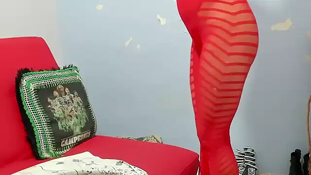 Latin Mature975 online show from November 13, 8:35 am