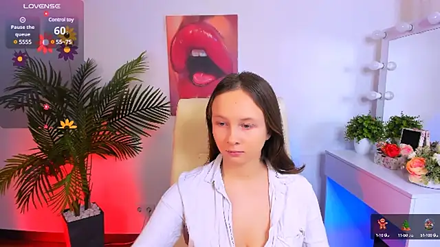 Snapshot of Ketrin_n_ chatting on February 7, 6:35 am Ketrin n online show from February 7, 6:35 am