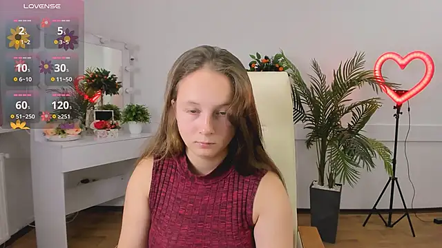 Snapshot of Ketrin_n_ chatting on October 16, 12:17 pm Ketrin n online show from October 16, 12:17 pm