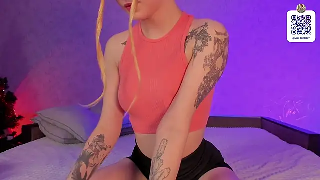 milla remmy online show from February 7, 9:15 pm