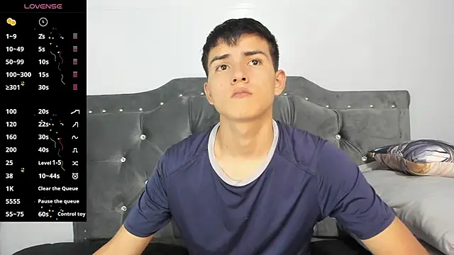 Snapshot of Jacobb_Lee chatting on December 6, 8:18 pm Jacobb Lee online show from December 6, 8:18 pm