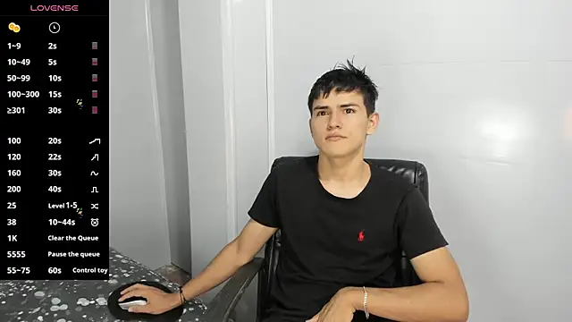Snapshot of Jacobb_Lee chatting on December 16, 10:03 pm Jacobb Lee online show from December 16, 10:03 pm