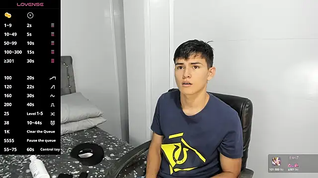 Snapshot of Jacobb_Lee chatting on January 11, 7:38 pm Jacobb Lee online show from January 11, 7:38 pm