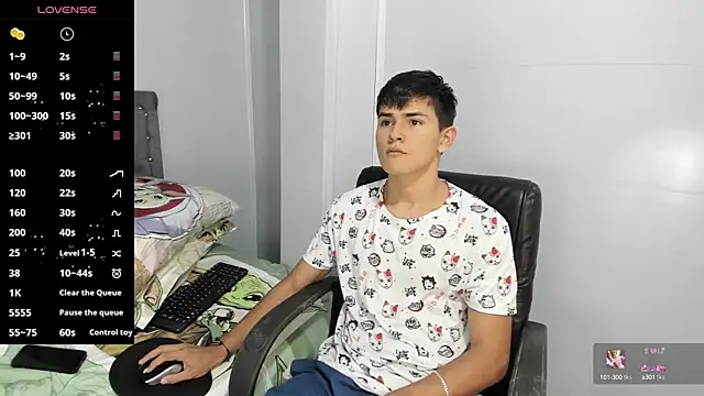 Snapshot of Jacobb_Lee chatting on January 21, 7:50 pm Jacobb Lee online show from January 21, 7:50 pm