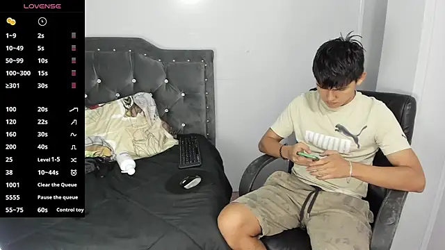 Snapshot of Jacobb_Lee chatting on March 19, 8:22 pm Jacobb Lee online show from March 19, 8:22 pm