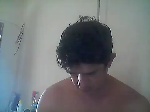 Snapshot of Marobronco chatting on April 10, 4:23 pm Marobronco online show from April 10, 4:23 pm