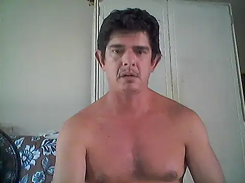 Snapshot of Marobronco chatting on April 15, 3:19 pm Marobronco online show from April 15, 3:19 pm