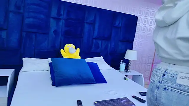 Sara Desire online show from February 5, 11:37 am