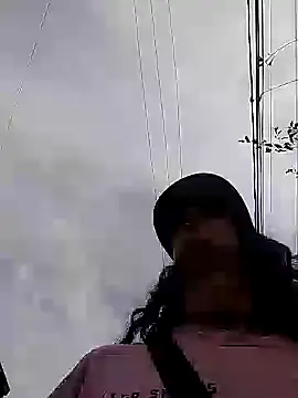 rebekka simpson online show from December 16, 7:10 pm