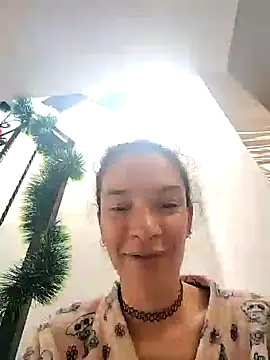 rebekka simpson online show from January 2, 5:18 pm