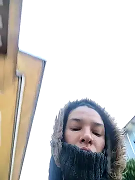 rebekka simpson online show from March 3, 11:33 am