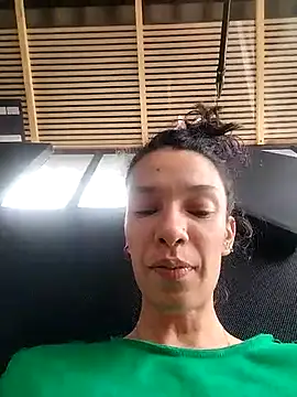 Snapshot of rebekka_simpson chatting on April 19, 7:27 pm rebekka simpson online show from April 19, 7:27 pm