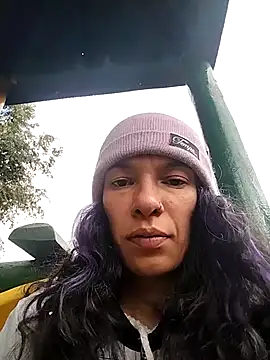 Snapshot of rebekka_simpson chatting on June 17, 8:54 pm rebekka simpson online show from June 17, 8:54 pm
