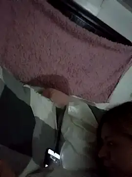 Snapshot of allissonw13 chatting on March 8, 7:49 am allissonw13 online show from March 8, 7:49 am