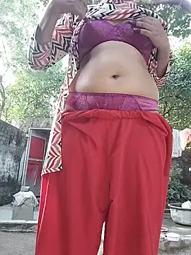 Snapshot of Hot-rubina chatting on November 26, 5:30 am Hot-rubina online show from November 26, 5:30 am