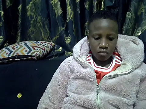 Snapshot of Spicey_diana chatting on November 2, 1:24 pm Spicey diana online show from November 2, 1:24 pm