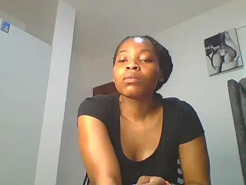 Snapshot of _Becky002 chatting on June 28, 11:27 am Becky002 online show from June 28, 11:27 am