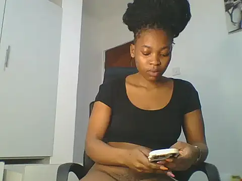 Snapshot of _Becky002 chatting on July 24, 9:18 am Becky002 online show from July 24, 9:18 am