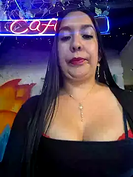 Snapshot of Bella_keny chatting on December 7, 9:22 pm Bella keny online show from December 7, 9:22 pm