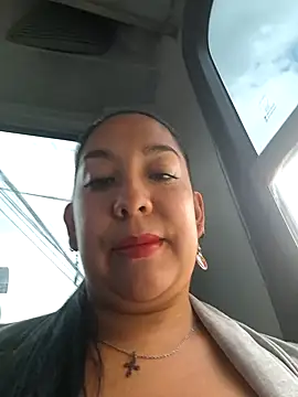 Snapshot of Bella_keny chatting on December 10, 7:32 pm Bella keny online show from December 10, 7:32 pm