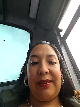 Snapshot of Bella_keny chatting on December 30, 5:02 pm Bella keny online show from December 30, 5:02 pm