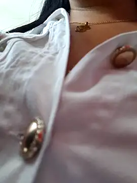 Bella keny online show from May 12, 5:54 pm