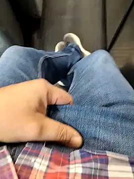 Snapshot of A_man_in_public chatting on October 4, 11:52 am A man in public online show from October 4, 11:52 am