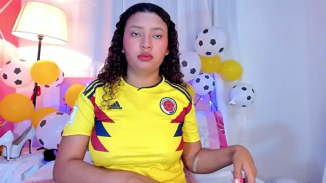 JessyZoe online show from June 11, 2:48 pm