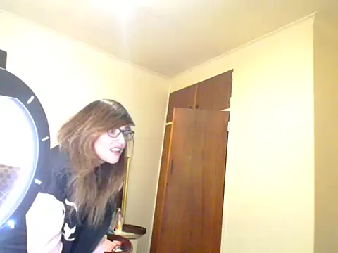 karmicQueen669 online show from June 27, 8:03 pm