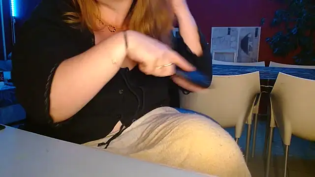 cruellaculdenfer67 online show from September 24, 8:12 pm