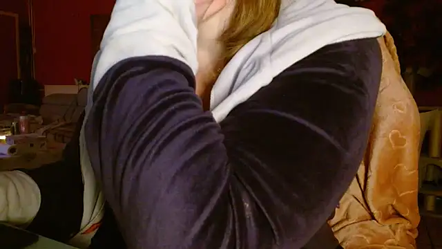 Snapshot of cruellaculdenfer67 chatting on February 18, 10:17 pm cruellaculdenfer67 online show from February 18, 10:17 pm